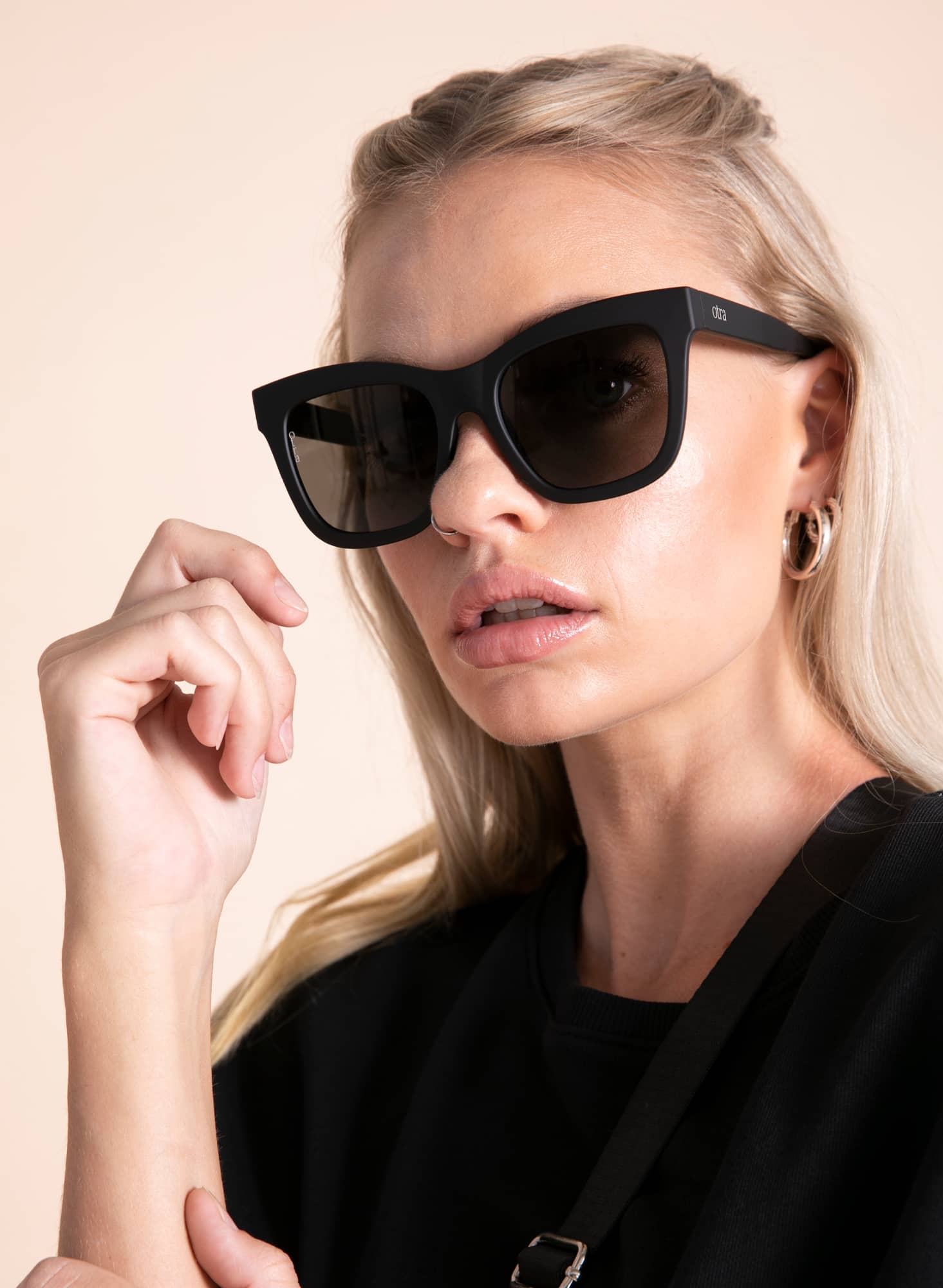 Otra Eyewear Irma Sunnies - Black